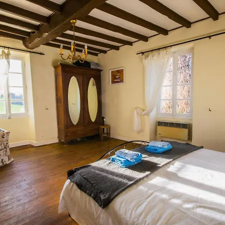 Charming Modernised Authentic Farmhouse In De Visa With Pool